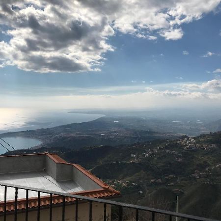 Giorgiada Relax Apartamento Castelmola Exterior foto