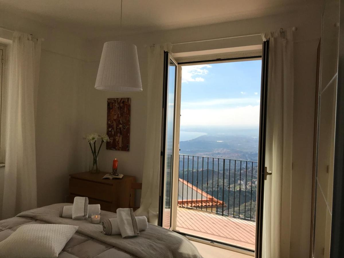Giorgiada Relax Apartamento Castelmola Exterior foto